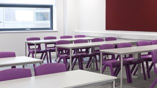 A highly-regarded Perth English language school has been forced to close its doors, with its owner blaming Federal Labor Government policy changes for plunging his business into liquidation.